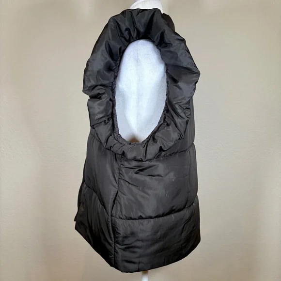NWT Entro Black Puffer Vest with Puff Sleeves Size Medium - Picture 3 of 9